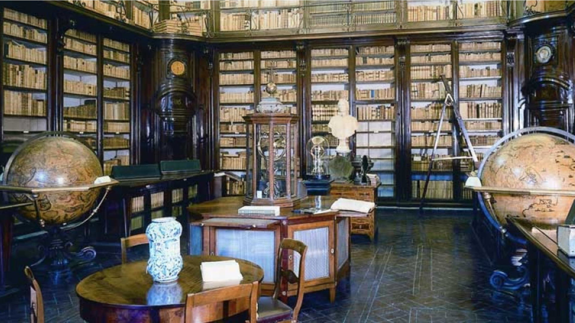Copertina: Biblioteche storiche, restauri che riaprono luoghi di comunità